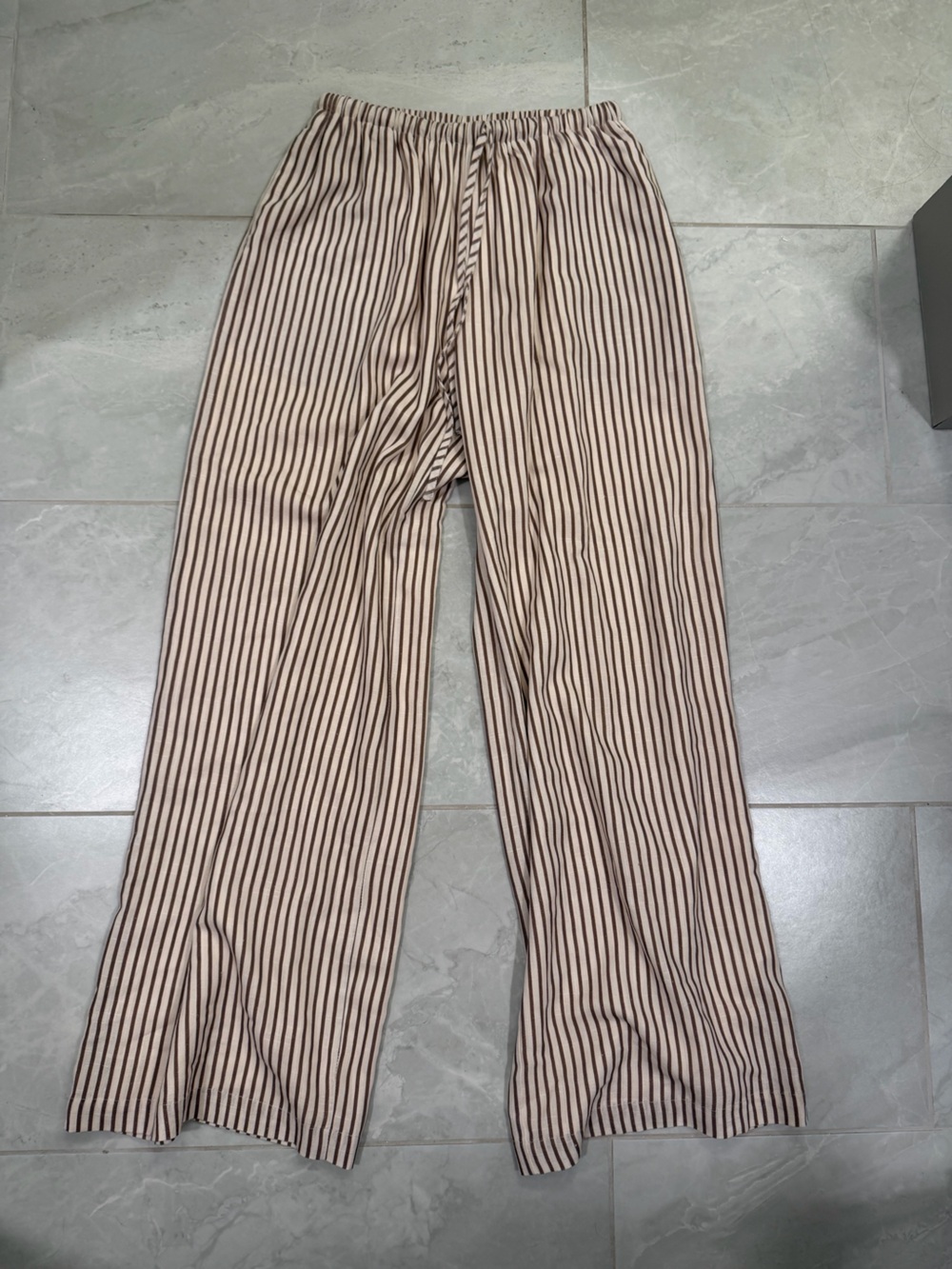 petal and pup brown and cream striped linen pants Size S
